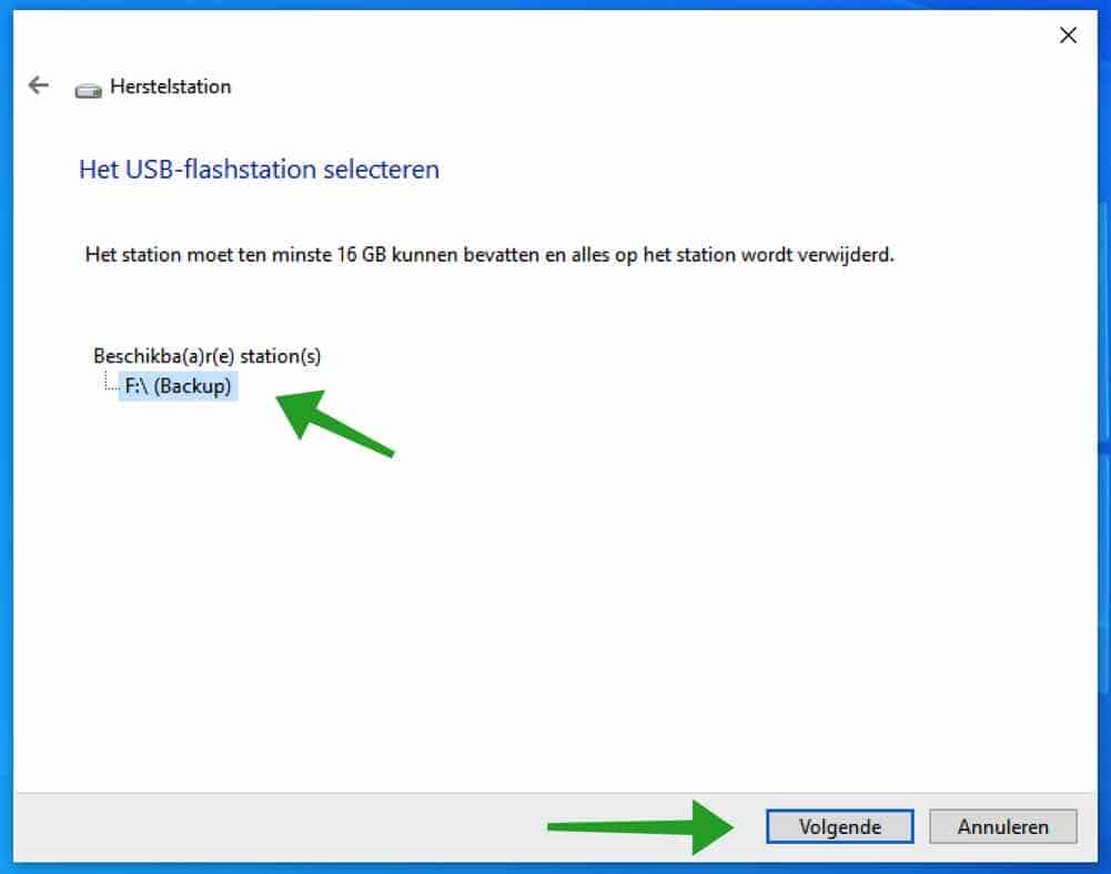 Selecteer beschikbare usb station voor herstelstation backup