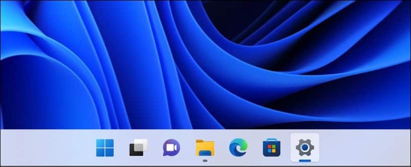 Hide search button in Windows 11 taskbar