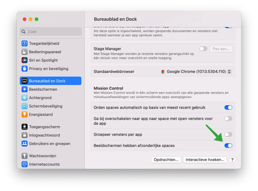 Beeldschermen hebben afzonderlijke spaces
