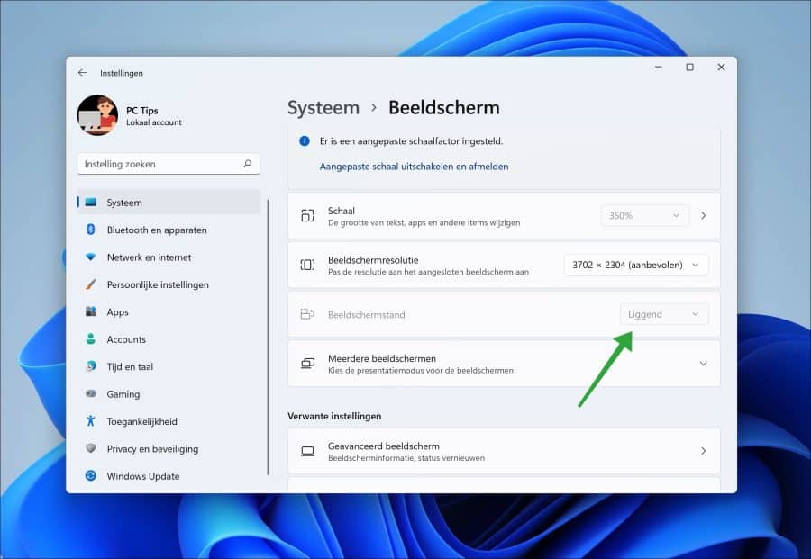 Change screen orientation in Windows 11