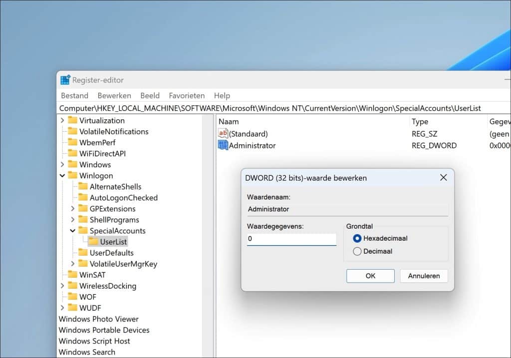 Accounts onzichtbaar of zichtbaar maken in Windows 11